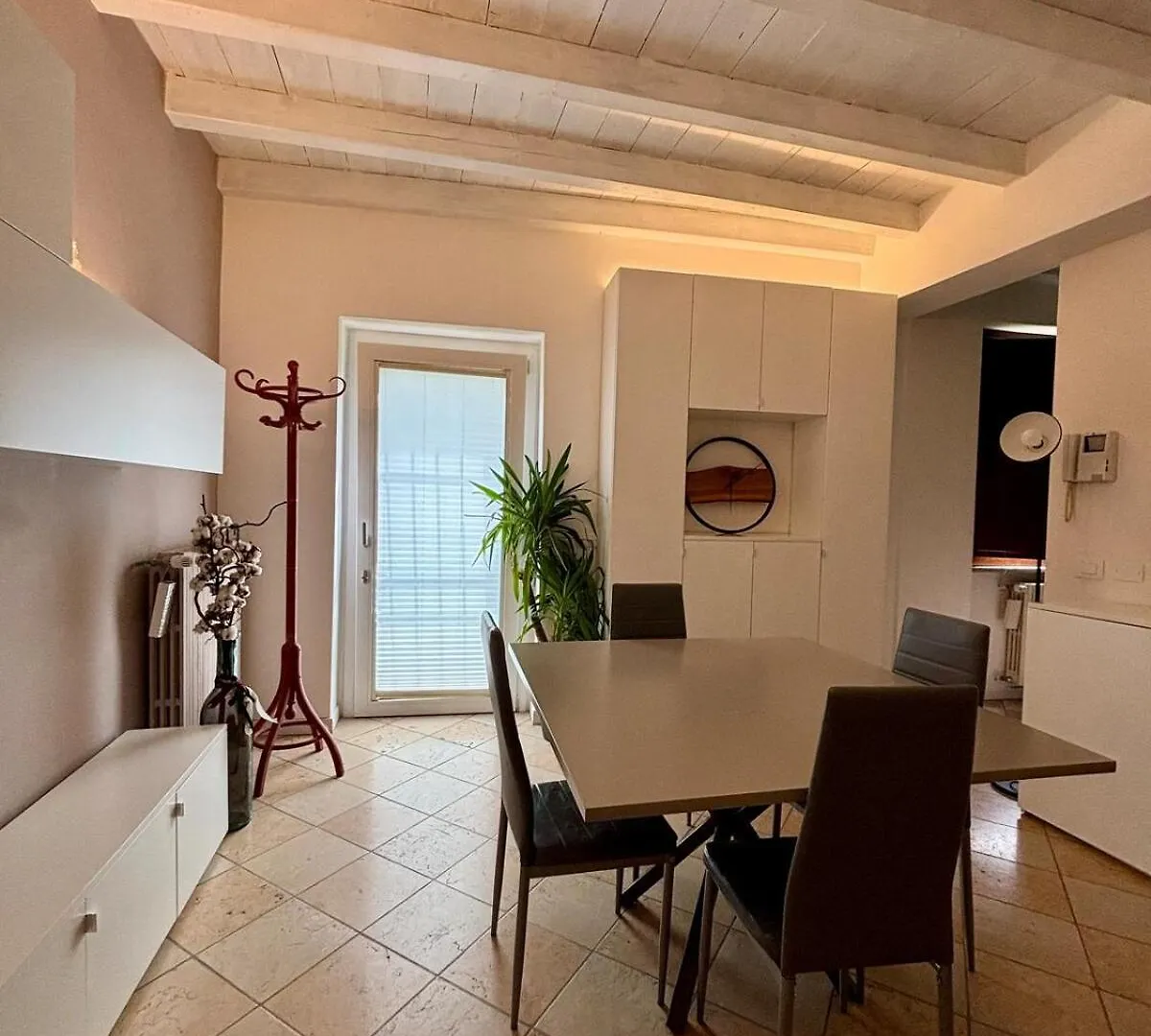 Апартаменты Eddy'S House Брешия 0*,  Италия